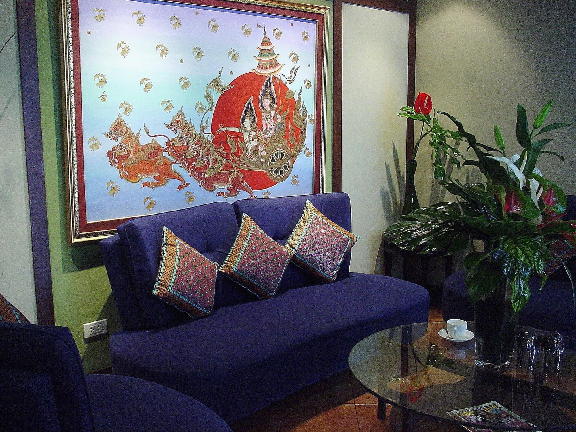Oyo 434 Boonsiri Place Hotel Bangkok Exterior foto